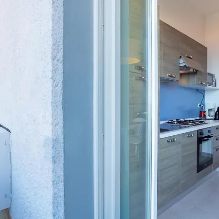 Moderno Con Vista Mare شقة