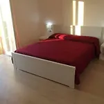 Lejlighed Moderno Con Vista Mare